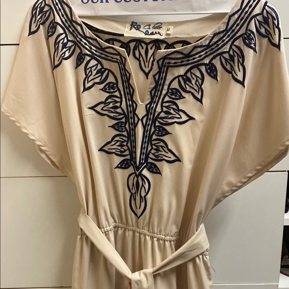 Cream Embroidered V-Neck Belted Tunic
